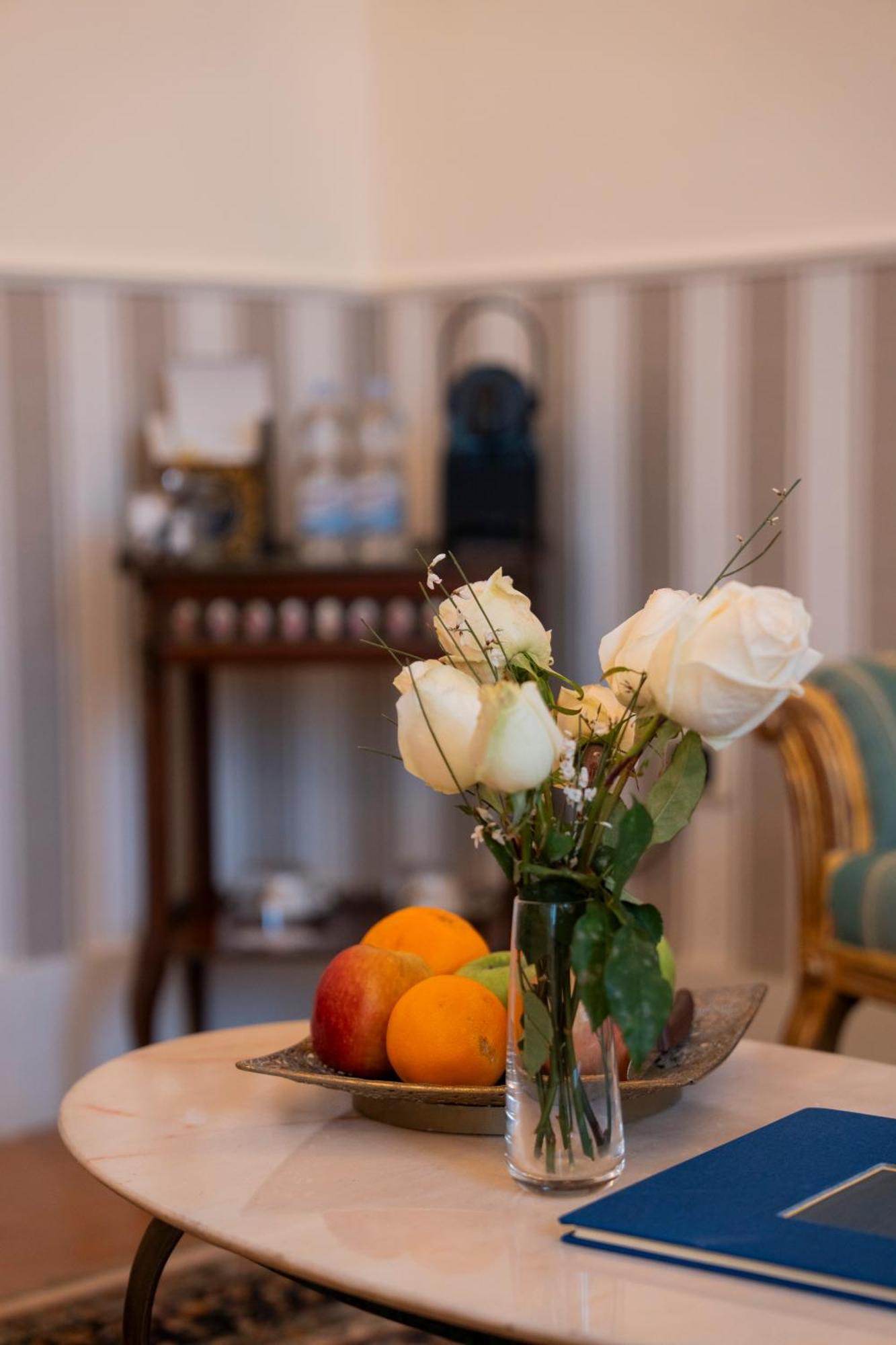 Casa Santangelo Suites Салерно Екстериор снимка
