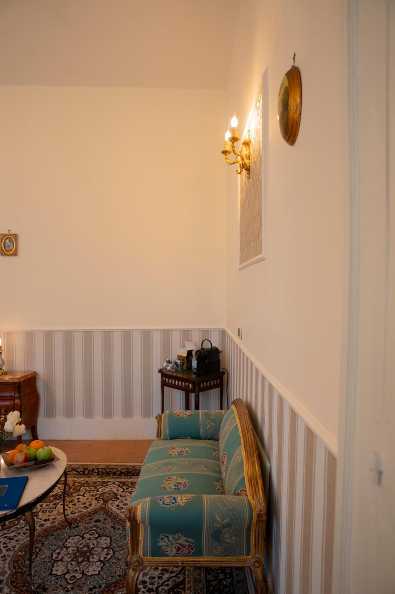 Casa Santangelo Suites Салерно Екстериор снимка